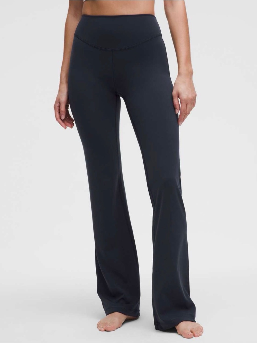 lululemon Wunder Under SmoothCover
High-Rise Bootcut Pant 34" Navy